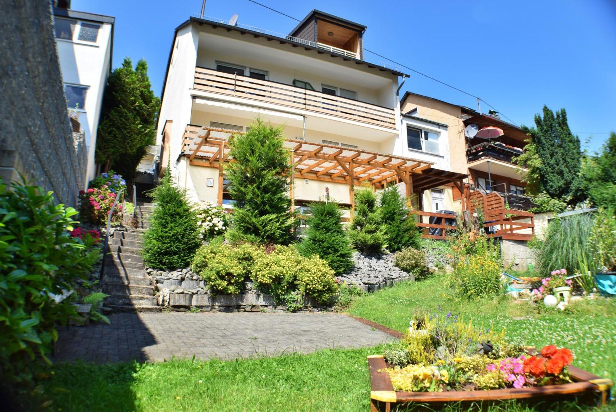 Апартаменти Haus Constanze Бернкастель-Кюс Екстер'єр фото