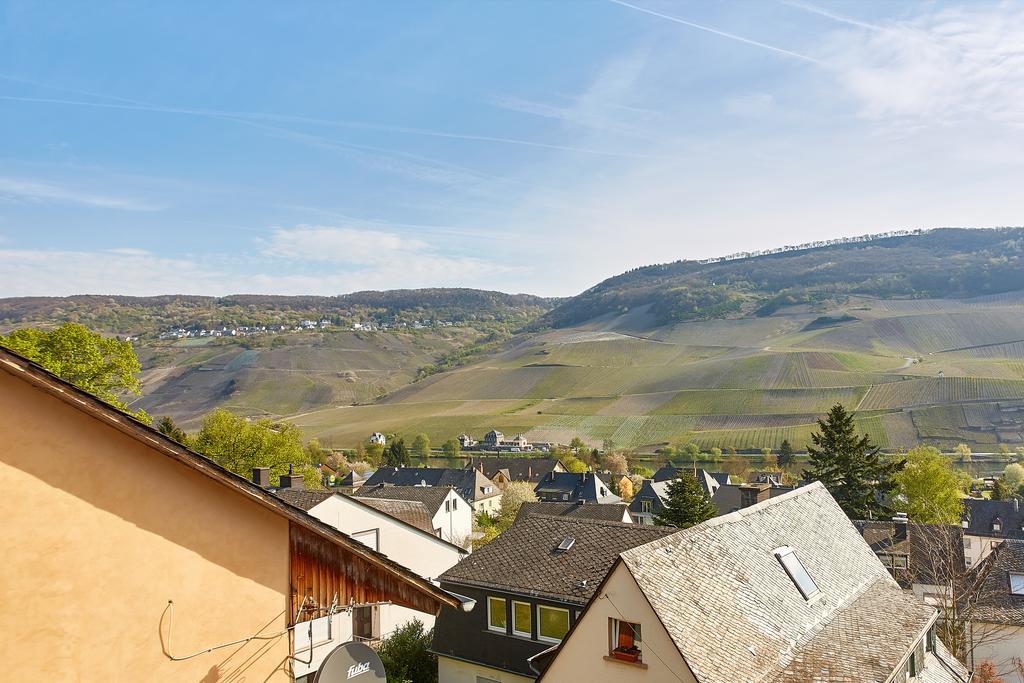 Апартаменти Haus Constanze Бернкастель-Кюс Екстер'єр фото